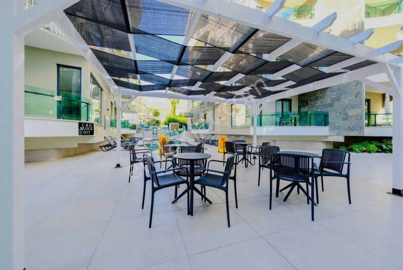 Alanya'nın En Yeni Komplexinde Denize 100m Özel Dizayn Lüx Daire - Görsel 20