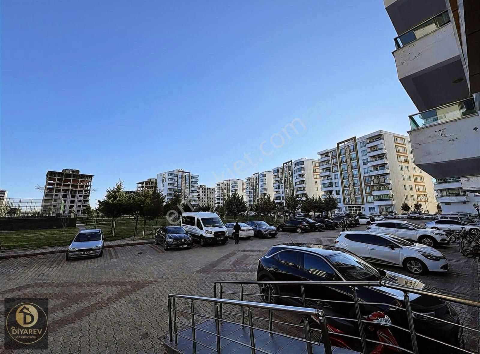 Bağcılar Nevruz Park Platformun Karşısında 3+1 Satılık Daire