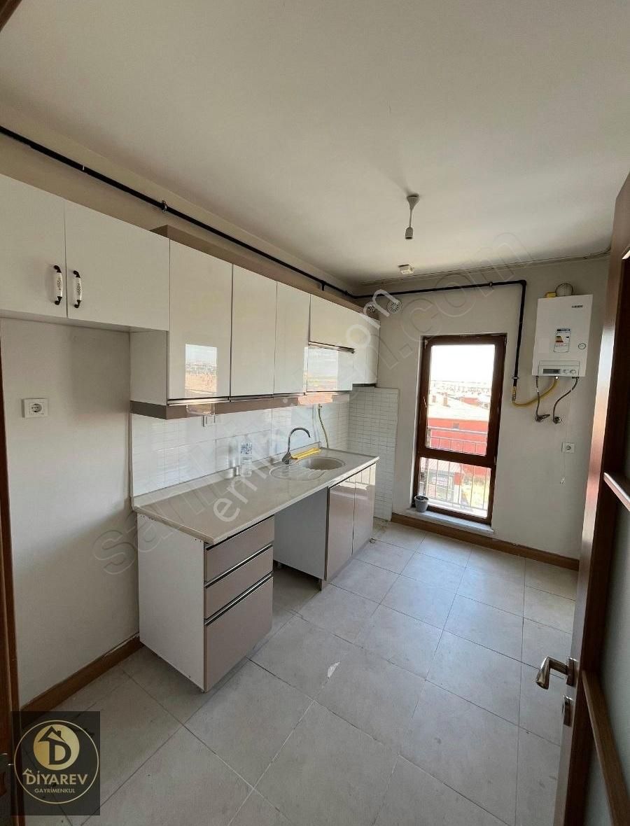 500 Evler Çölgüzeli Tokilerde Satılık 2+1 Son Kat Daire