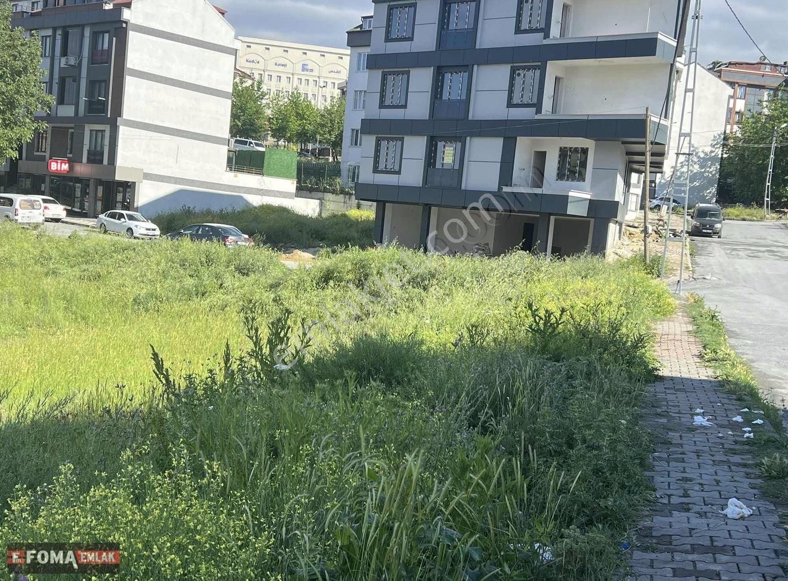 A.köy Kozlarda Yatırımlık-inşatlık 0,95 3 Kat İmarlı 285 M2 Arsa