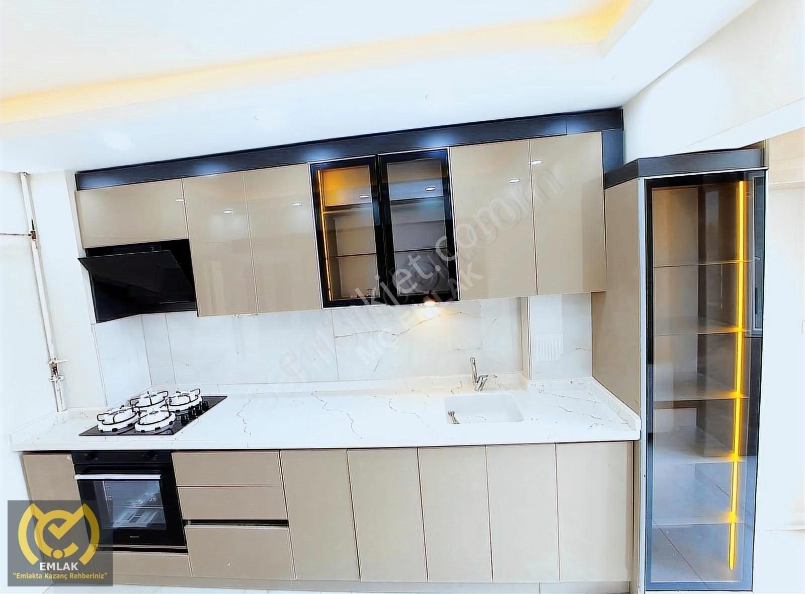Fiyat Duştü!! 5+1 Kapalı Teraslı Ultra Lüx Yapılı Konum Muazzam
