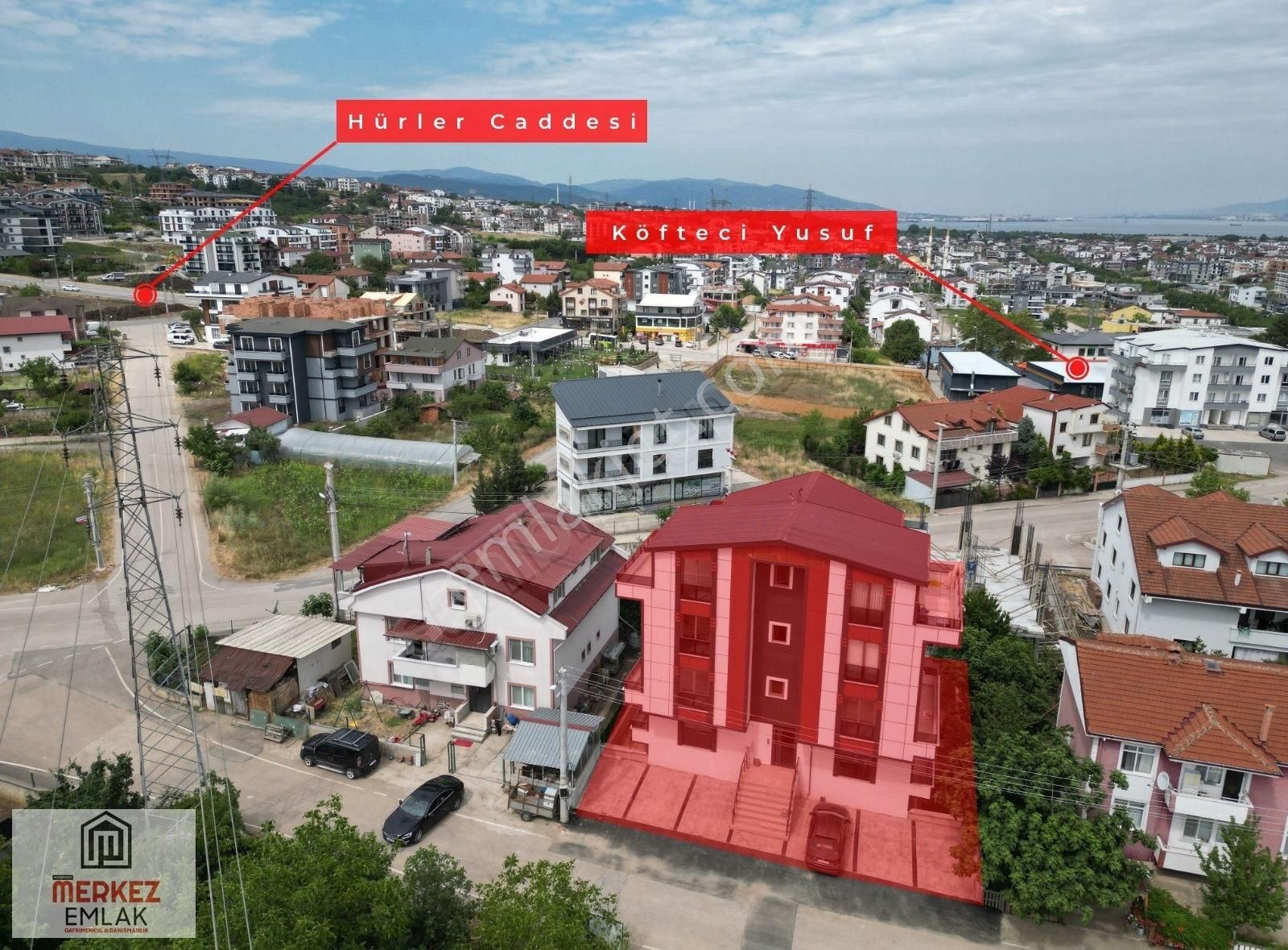 Başiskele Yeşilyurt Mahallesin'de Satılık 3+1 Bahçe Dubleks