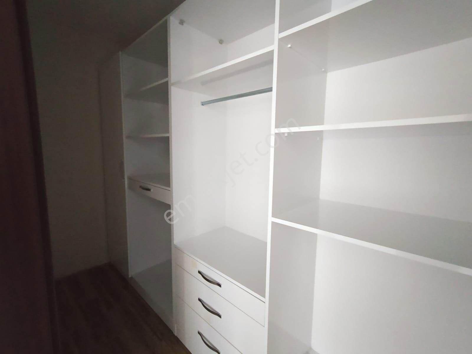 Tece Deniz Mah'de Polisevi Cv. Full Deniz Manzaralı, Havuzlu 3+1 Daire - Görsel 14