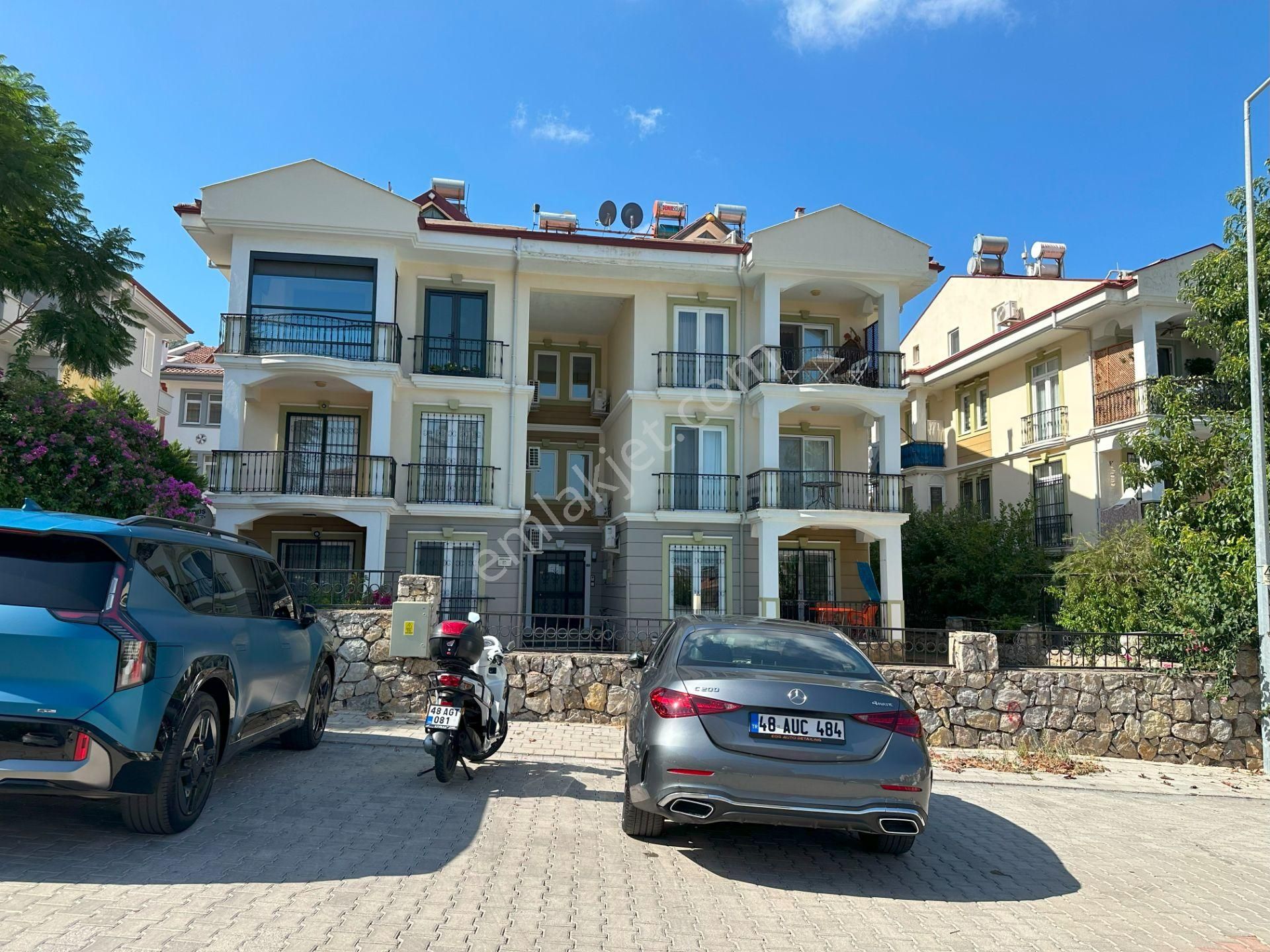 Goldhouse Dan Satılık Daire Doğa Ve Şehir Manzaralı 3+1