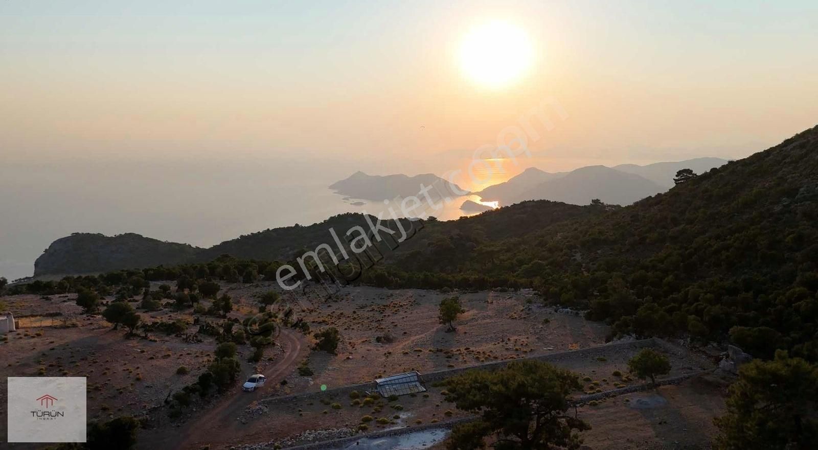 Fethiye Karağaçta 1083m2 Deniz Manzaralı Resmi Yollu Tarla - Görsel 4
