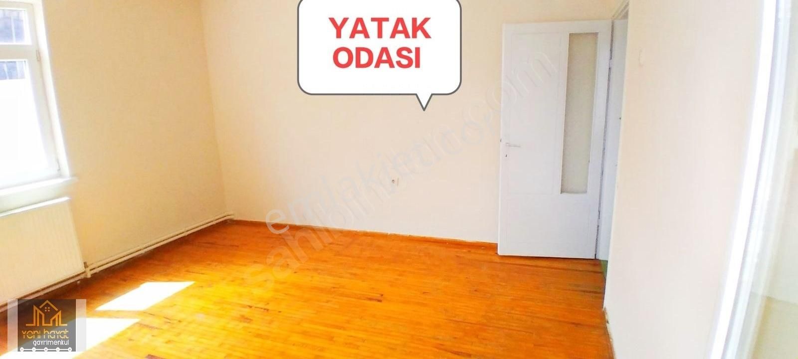 Kadifekale Mah. Site İçinde Ara Kat 2+1 Kiralık Daire