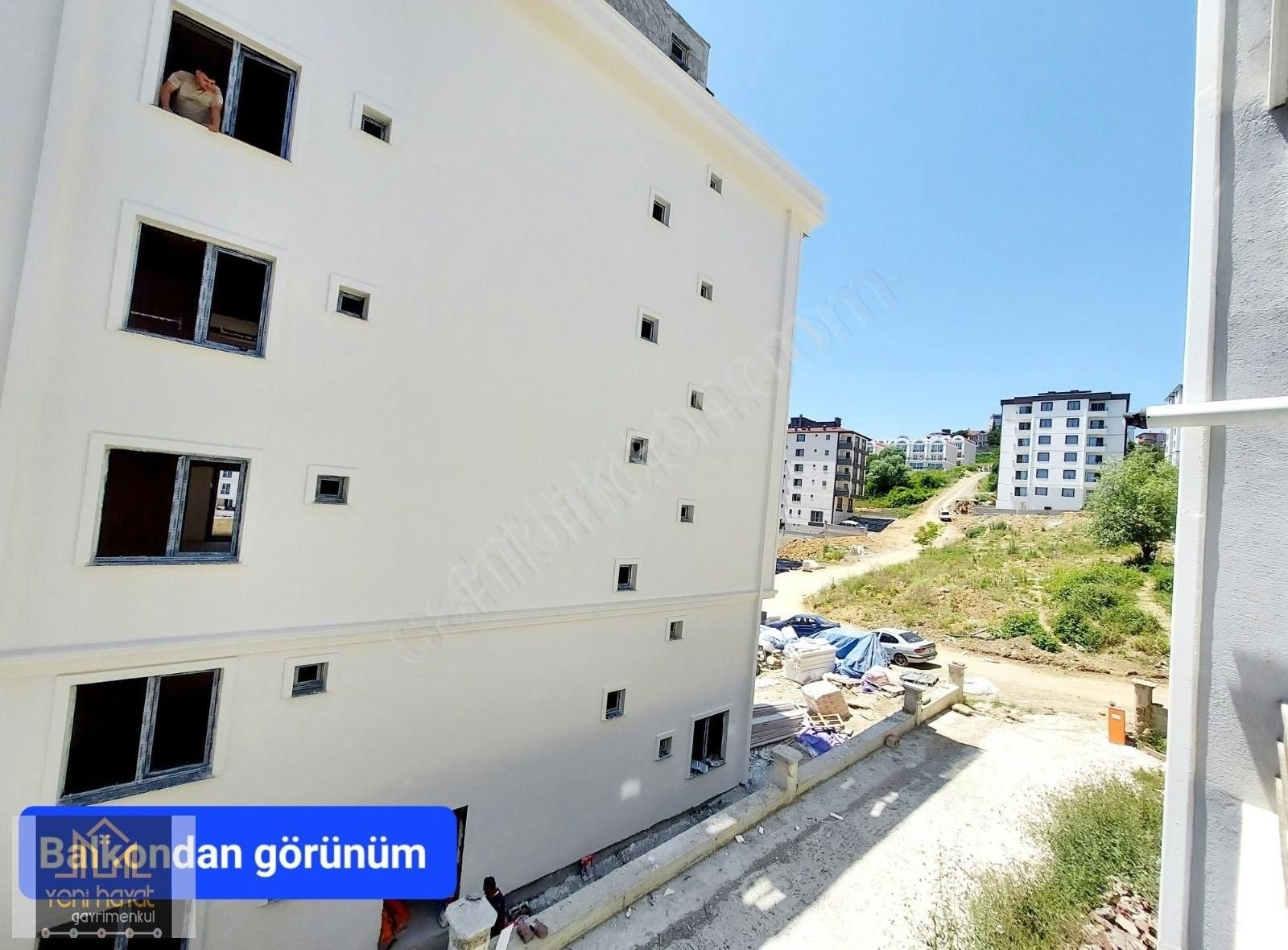 Atakum Körfez De Tranvaya Yakın Geniş Eşyalı 1+1 Satılık Daire - Görsel 2