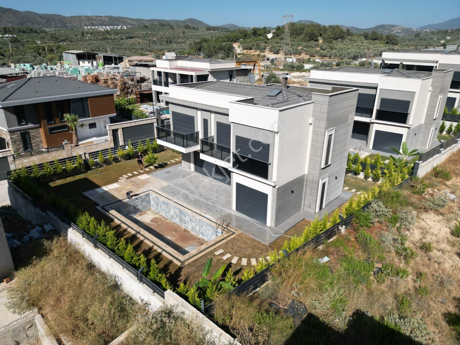 Merkezı Konumda-özel Havuz/otopark-550 M2 Bahçe-yeni-ultra Lüx-akıllı Ev Tamamı Müstakil - Görsel 4