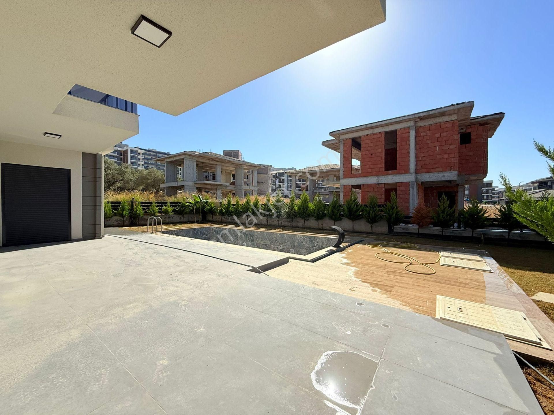 Merkezı Konumda-özel Havuz/otopark-550 M2 Bahçe-yeni-ultra Lüx-akıllı Ev Tamamı Müstakil - Görsel 15