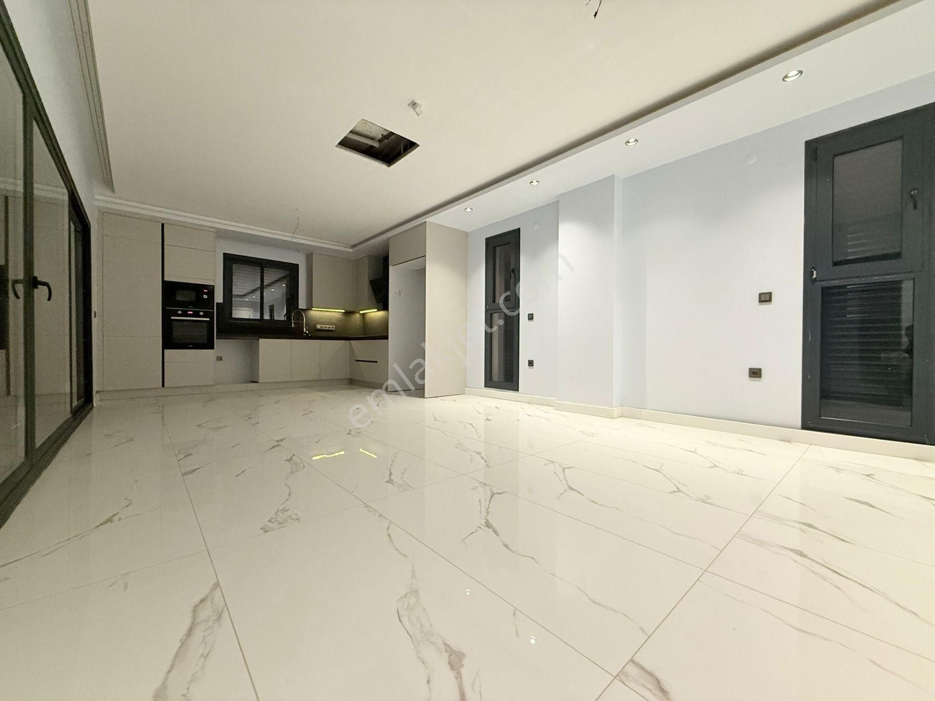 Merkezı Konumda-özel Havuz/otopark-550 M2 Bahçe-yeni-ultra Lüx-akıllı Ev Tamamı Müstakil - Görsel 19