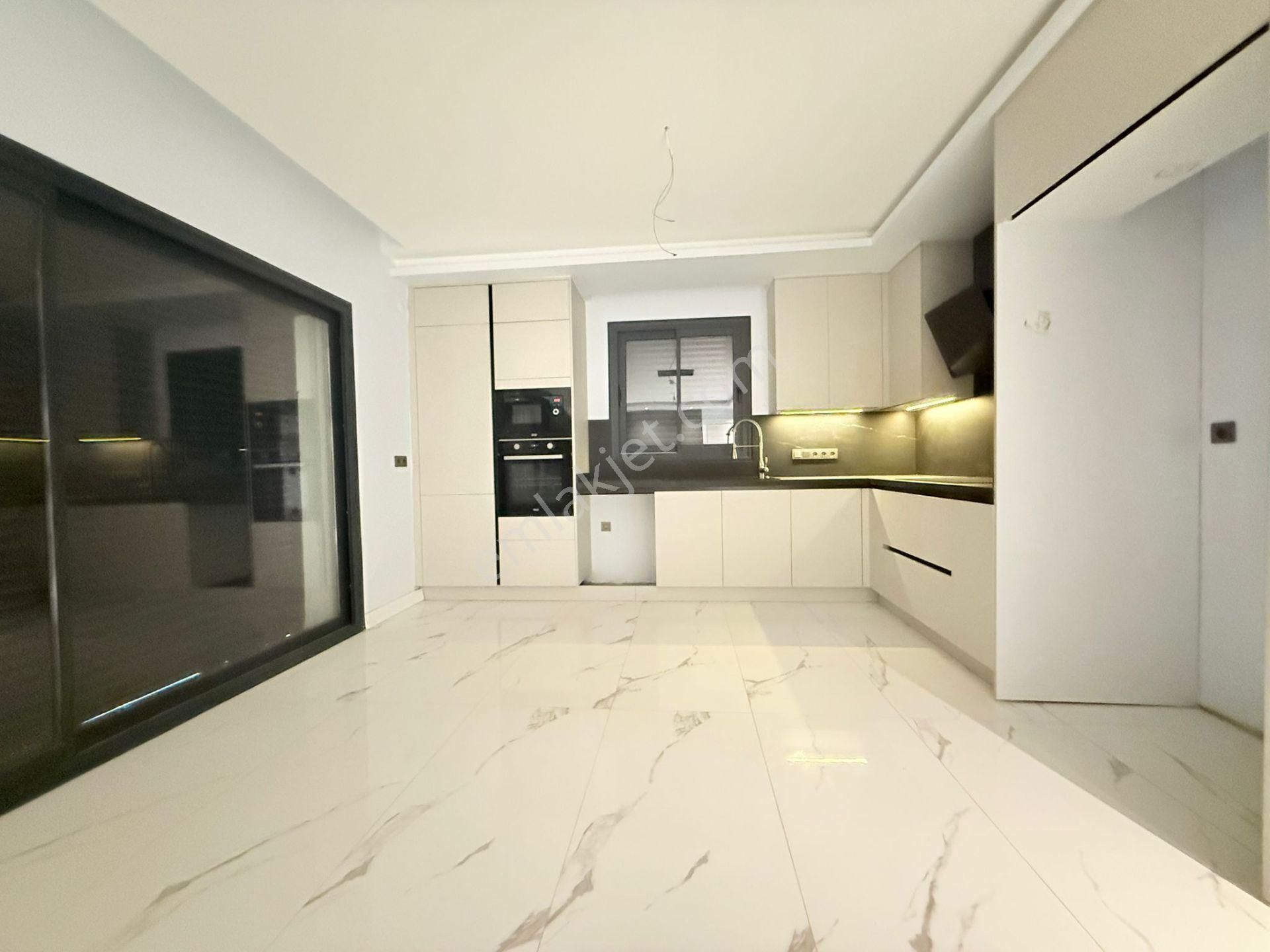 Merkezı Konumda-özel Havuz/otopark-550 M2 Bahçe-yeni-ultra Lüx-akıllı Ev Tamamı Müstakil - Görsel 21