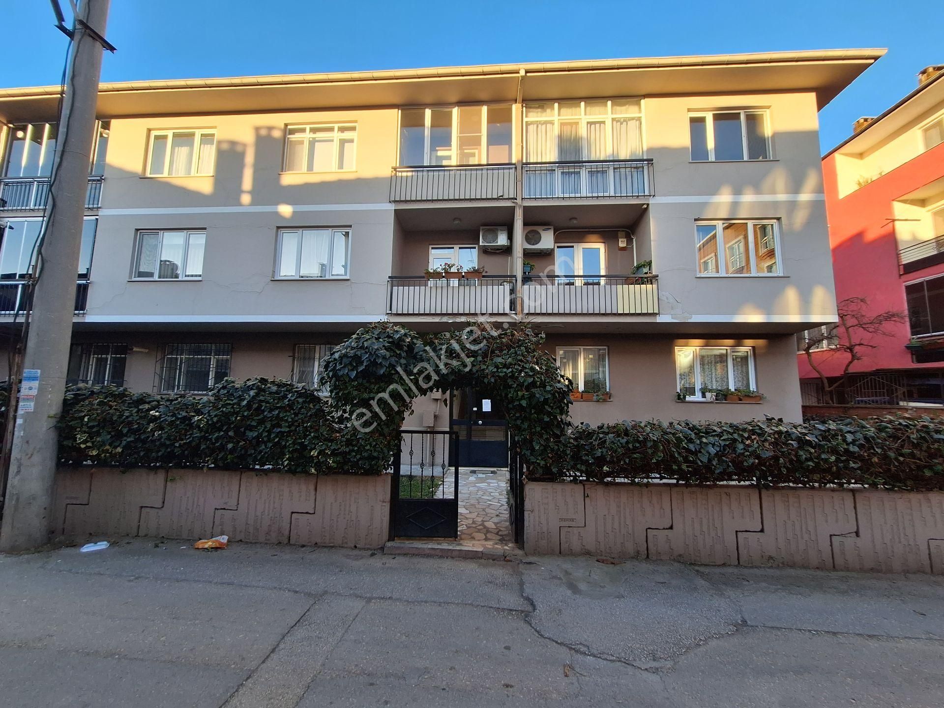 Dialog Skala'dan Soğukkuyu Mh'de Satılık 2+1 Bakımlı Daire