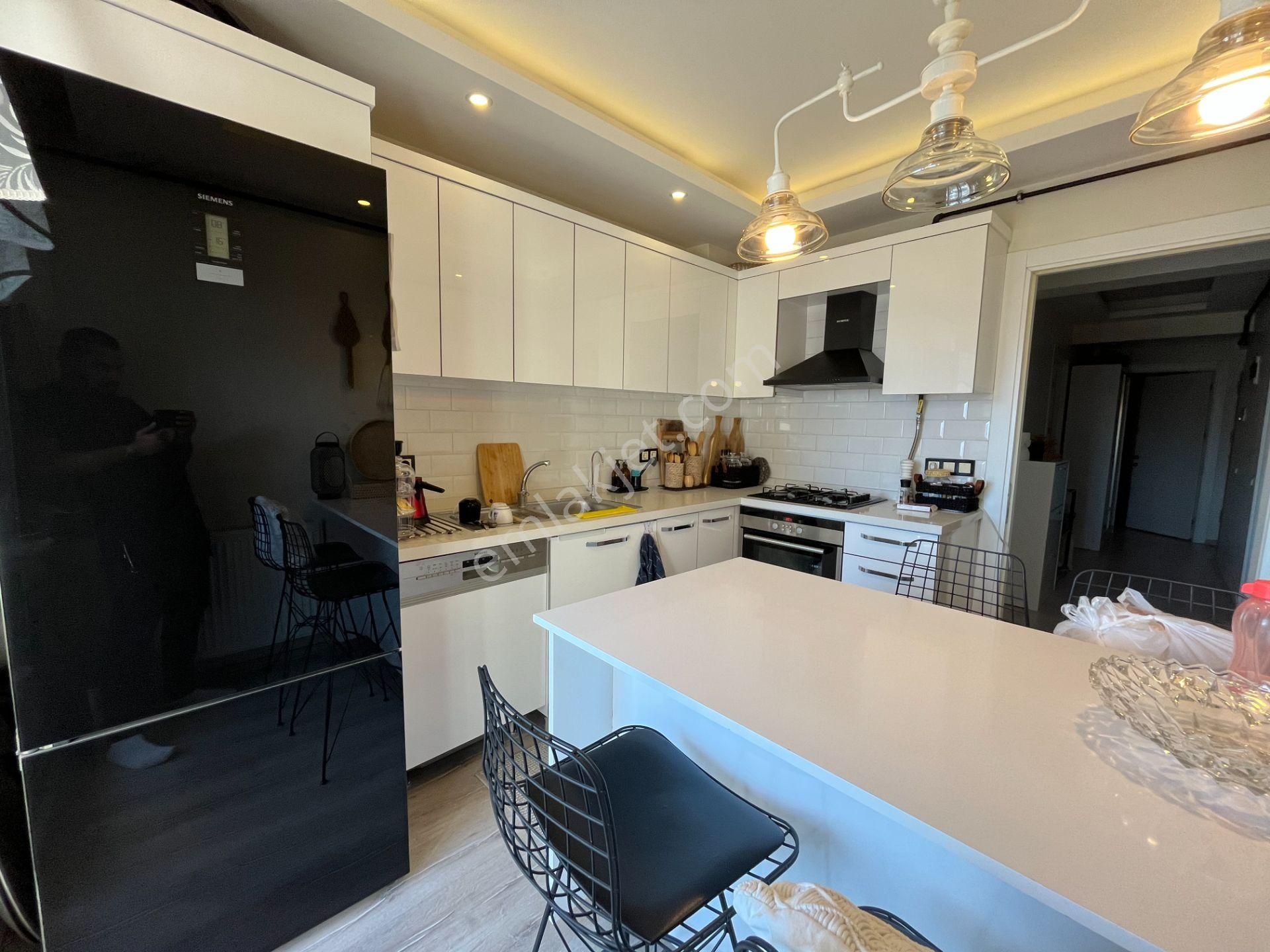 Naldöken İzban Yakını Ebeveyn Banyolu, Şömineli Lüks 3+1 Satılık Daire - Görsel 10