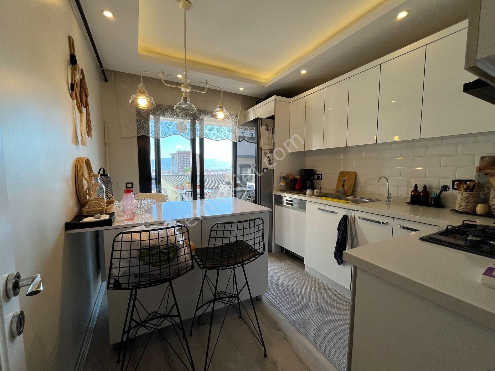 Naldöken İzban Yakını Ebeveyn Banyolu, Şömineli Lüks 3+1 Satılık Daire - Görsel 11