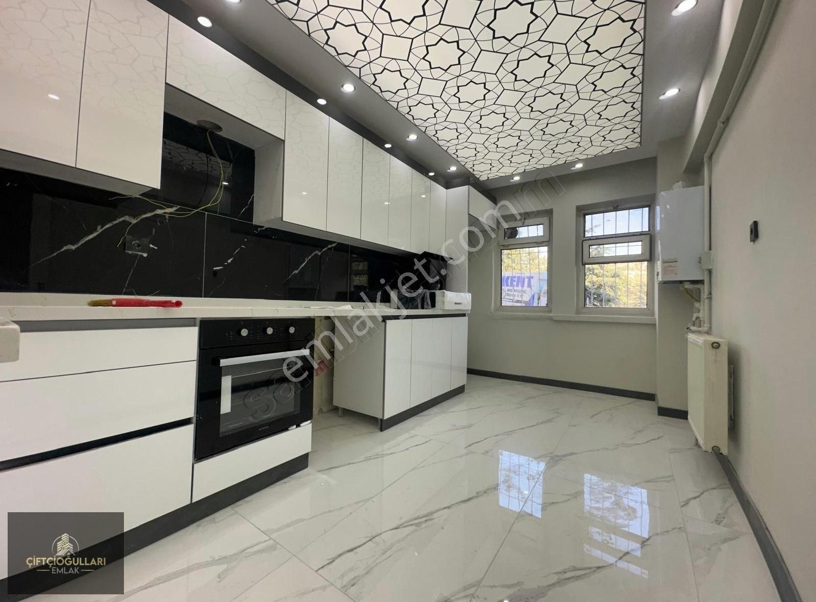 ▃çiftçioğullarından▃merkez'de Asansörlü Sitede Full Yapılı 3+1
