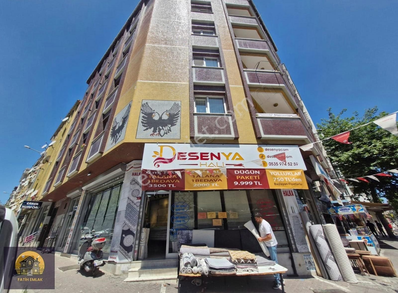 Fatih Emlak Tan Cadde Üzeri Çift Kat Caddeye Köşe Kiralık Dükkan