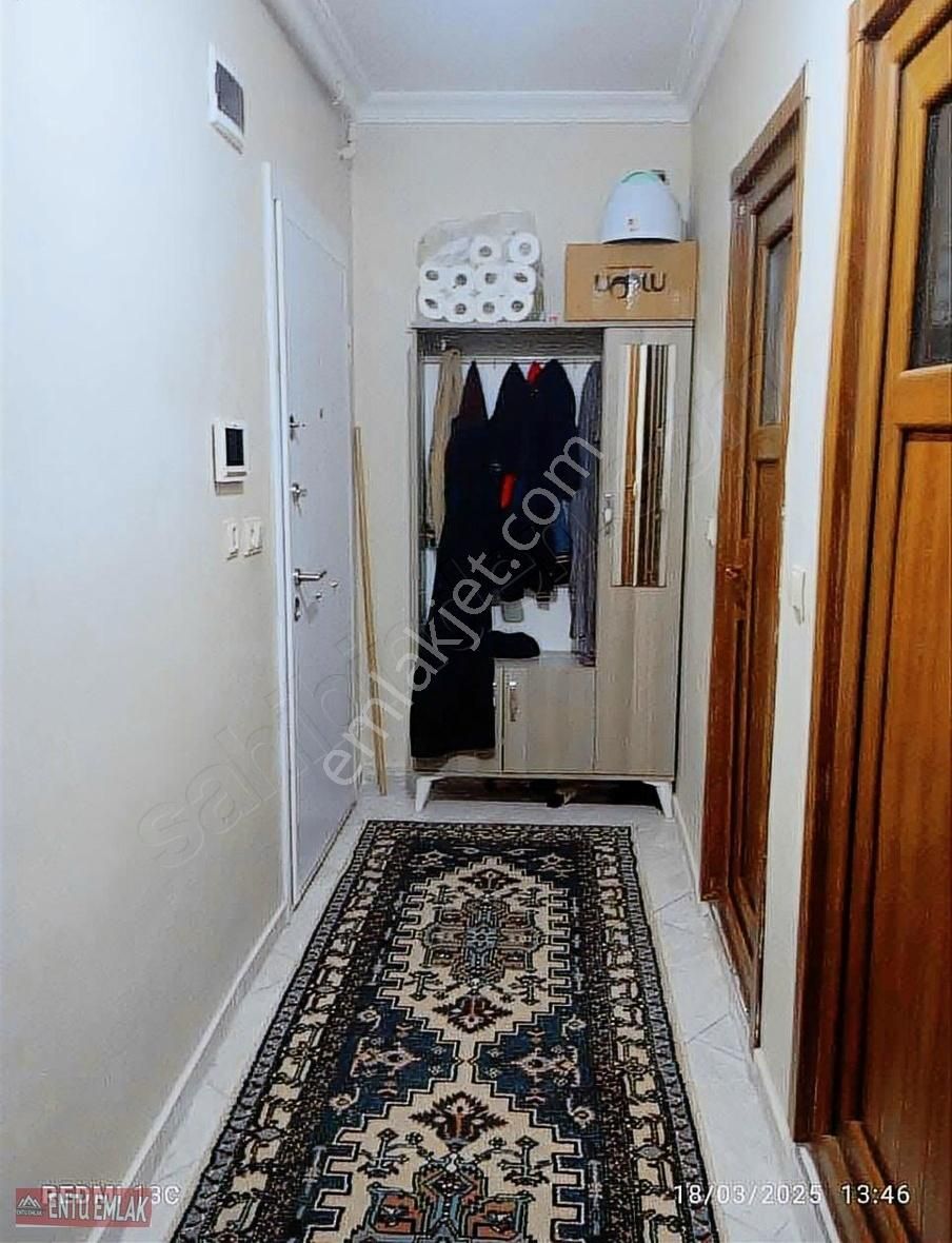 Arnavutköy Haraççı Bayrak Cd. Ne Cephe 2+1 8 Yıllık Daire