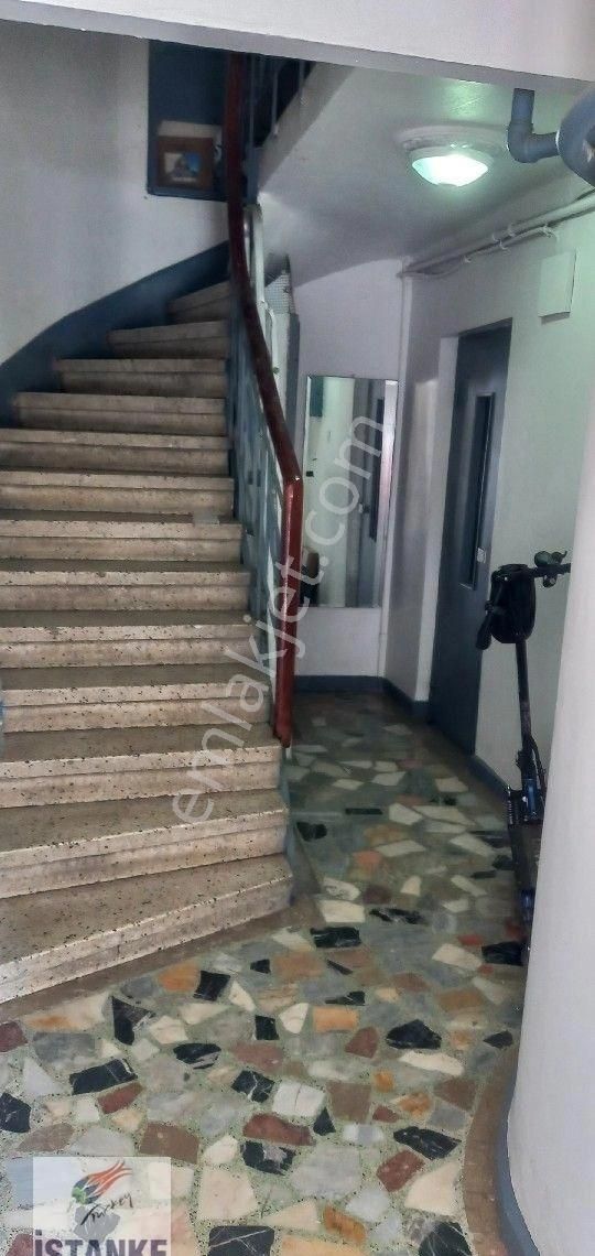 İstanbul Fatih Fındıkzade Meydan Yakını Özel Lüks Dekorlu Ara Cadde Üstü Satılık Ara Kat Daire - Görsel 2