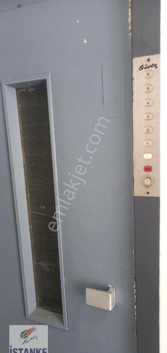 İstanbul Fatih Fındıkzade Meydan Yakını Özel Lüks Dekorlu Ara Cadde Üstü Satılık Ara Kat Daire