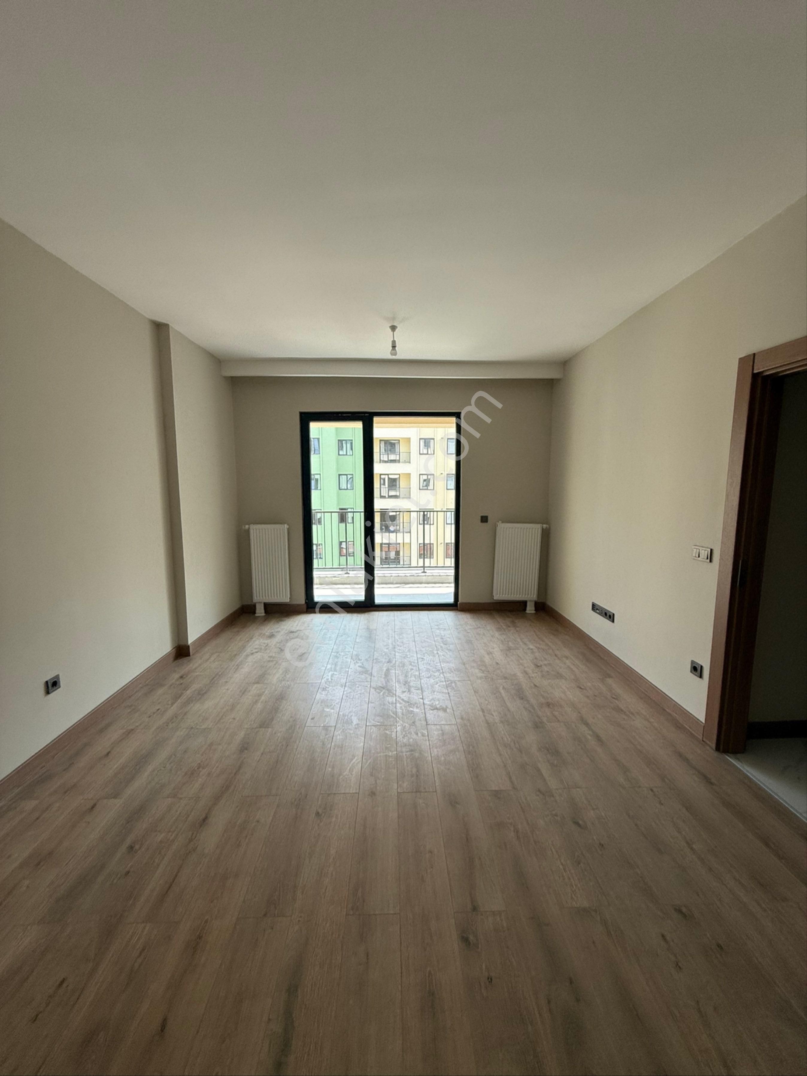 Tozkoparan 3.etapta (1 Senelik) Kiralık Daire