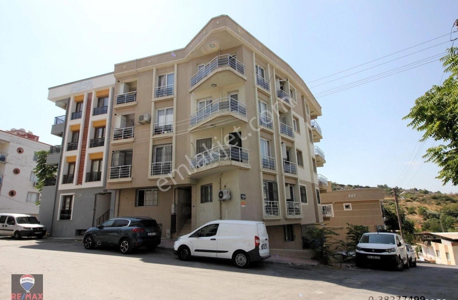 Buca Kuruçeşme Mah Üniversite Yakını Doğalgazlı 2+1 Eşyalı Kiralık Daire