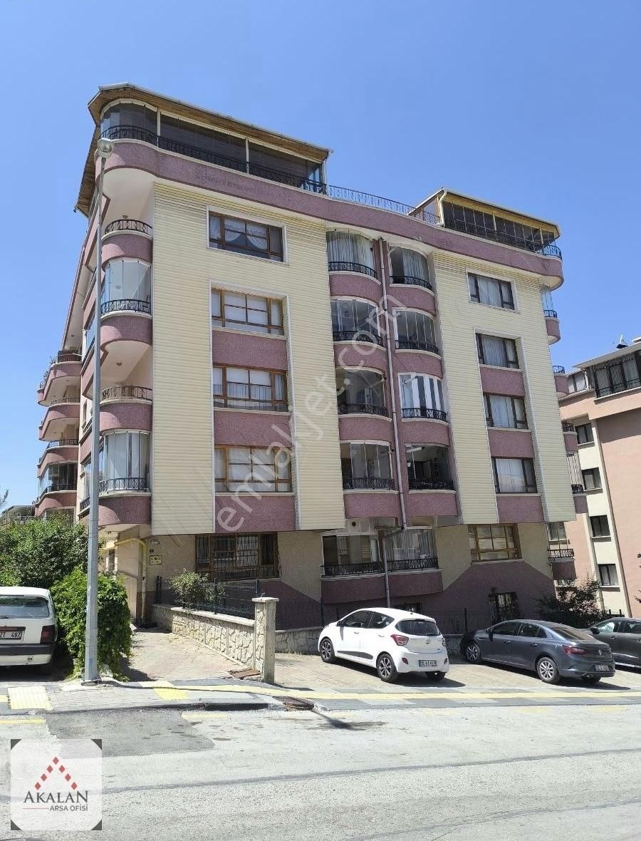 Çankaya Dikmen Karapınar Da Merkezi Konumda Satılık 3+1