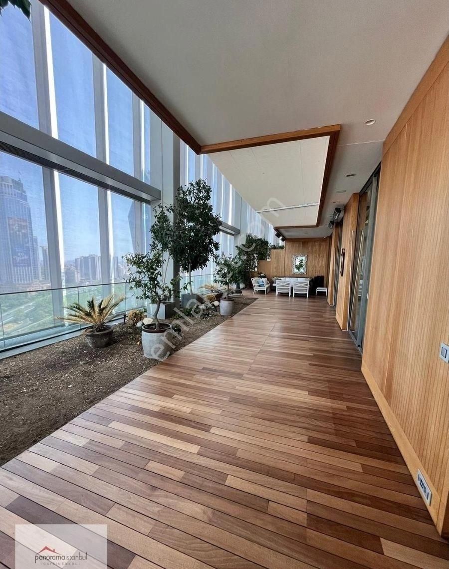 Sapphire'de Büyük Teraslı Kiralık Daire