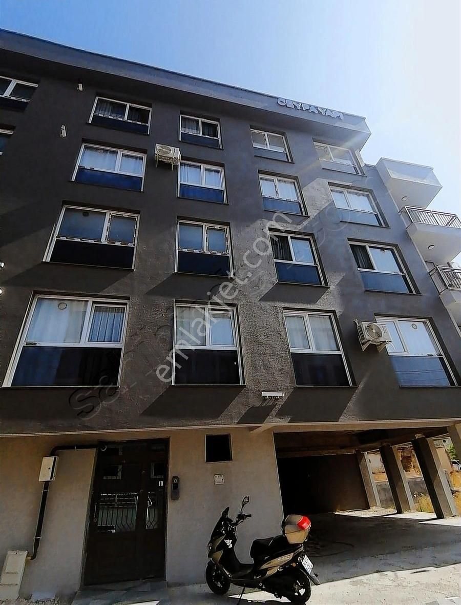 Buca Yaylacık Arakat D.gaz 1+1 Satılık Daire