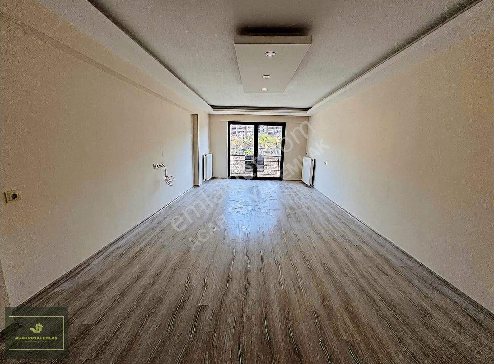 Royal'den Özdılek Civarı Yeni Bina Kiralık 3+1 Geniş Daire