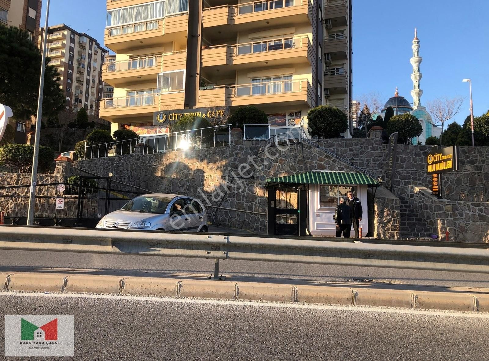 Cadde Üstü Sanayi Bacalı Kurumsal Kiracılı Yola Cepheli Dükkan - Görsel 4