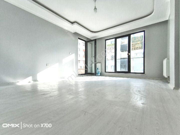 Battalgazi  Mahallesinde 2+1,80m2,ferah Arakat Daire