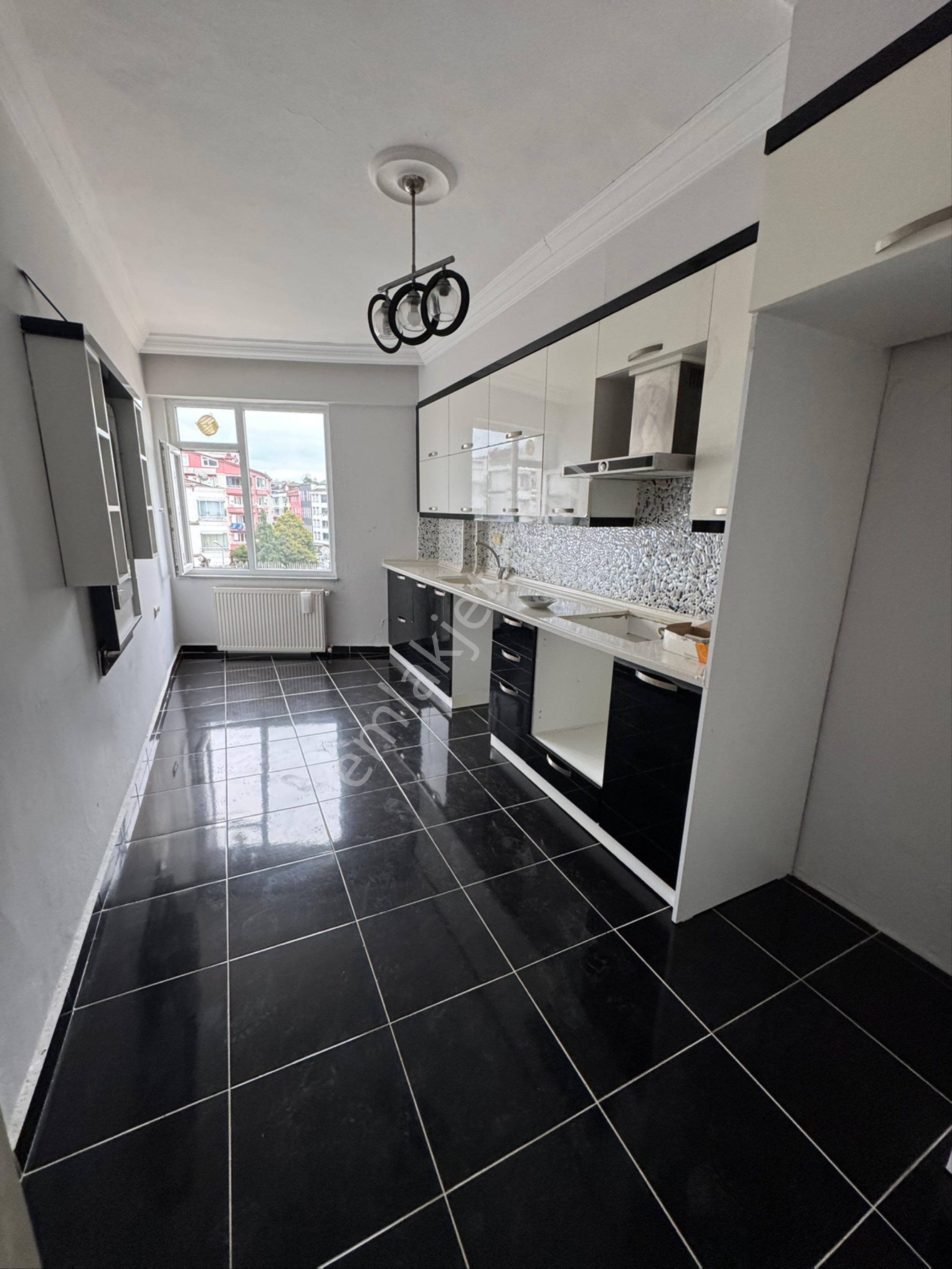 Kip Gayrimenkul Merkezi Konum Şarkiye Mah.115m2 Kiralık Daire
