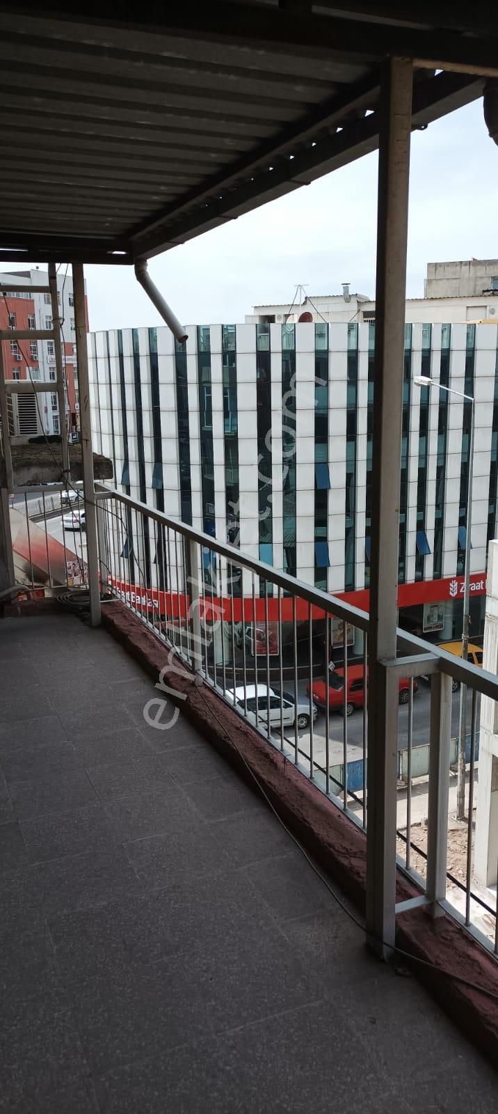 Çiğli De Müstakil Konple Betonarma 2 Katlı Bina Ve Teraslı Ak Bank 7. Noter Yanı - Görsel 7