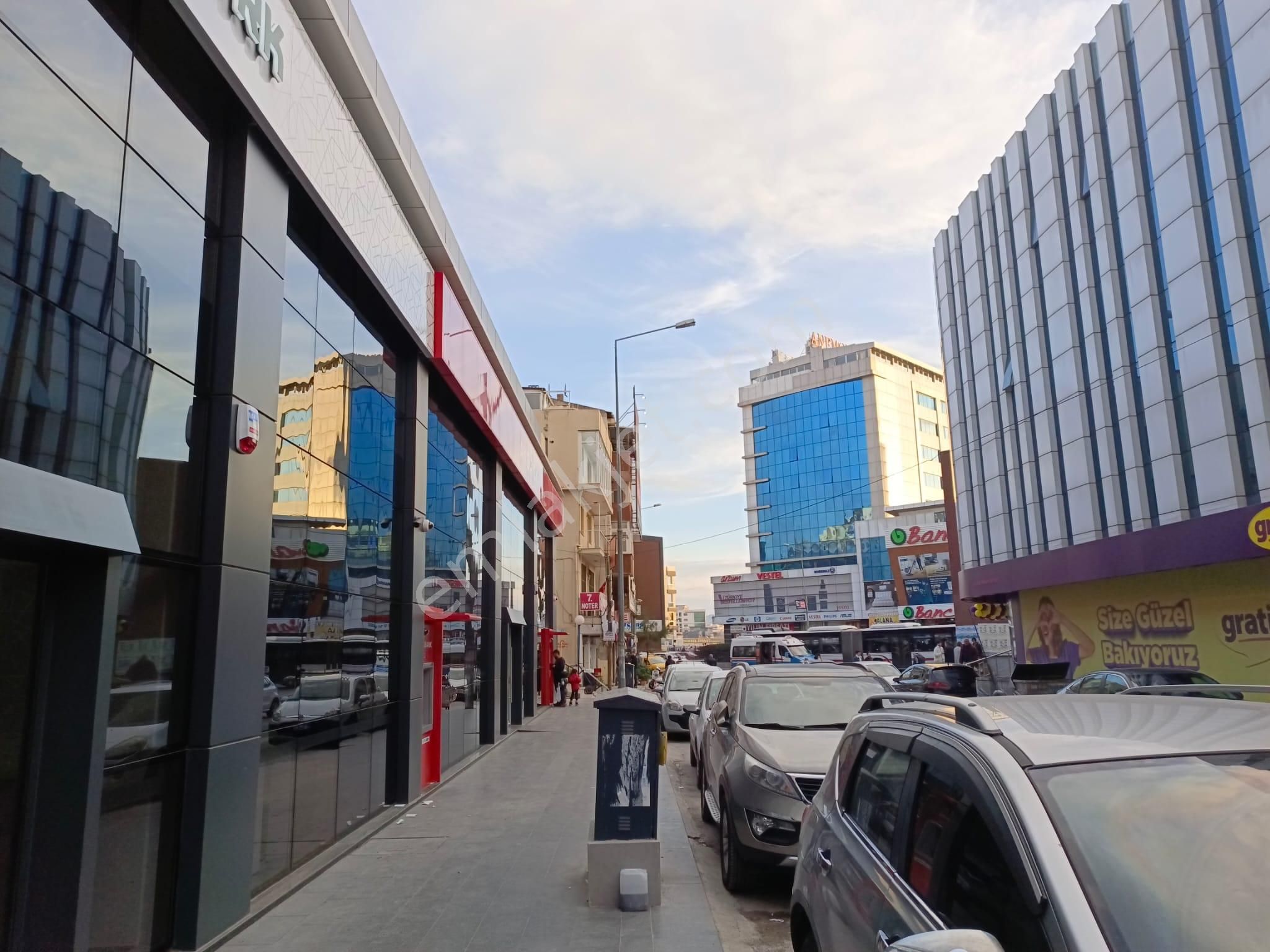 Çiğli De Müstakil Konple Betonarma 2 Katlı Bina Ve Teraslı Ak Bank 7. Noter Yanı - Görsel 15