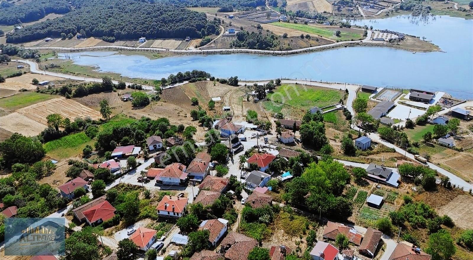 Kocaeli Derince Tahtalı Mah.göl Manzaralı %35imarlı Satılık Arsa