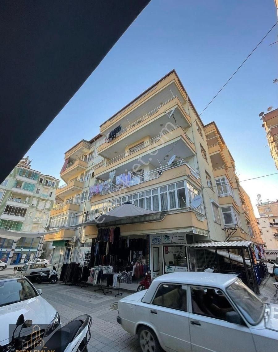 Antalya Elmalı İlçesinde Halk Pazarı Karşısında Eşyalı Doğalgazlı 2+1 Kiralık Daire