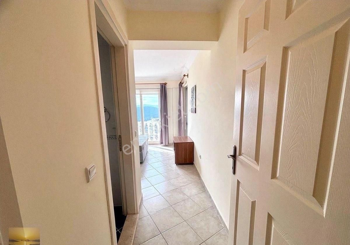 Denize Yakın Sitede Satılık Bahçeli Ev Eşyalı Daire Özel Plajlı - Görsel 24