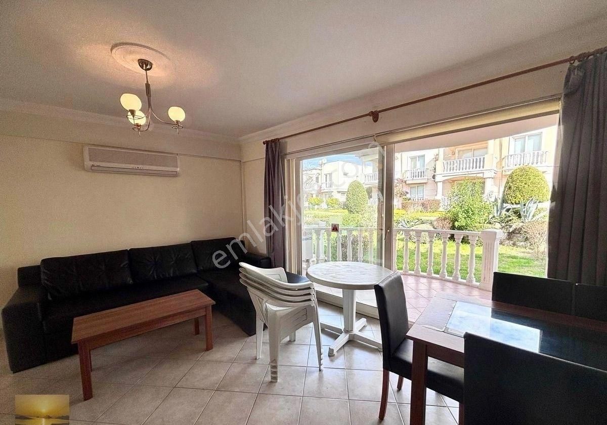 Denize Yakın Sitede Satılık Bahçeli Ev Eşyalı Daire Özel Plajlı - Görsel 2