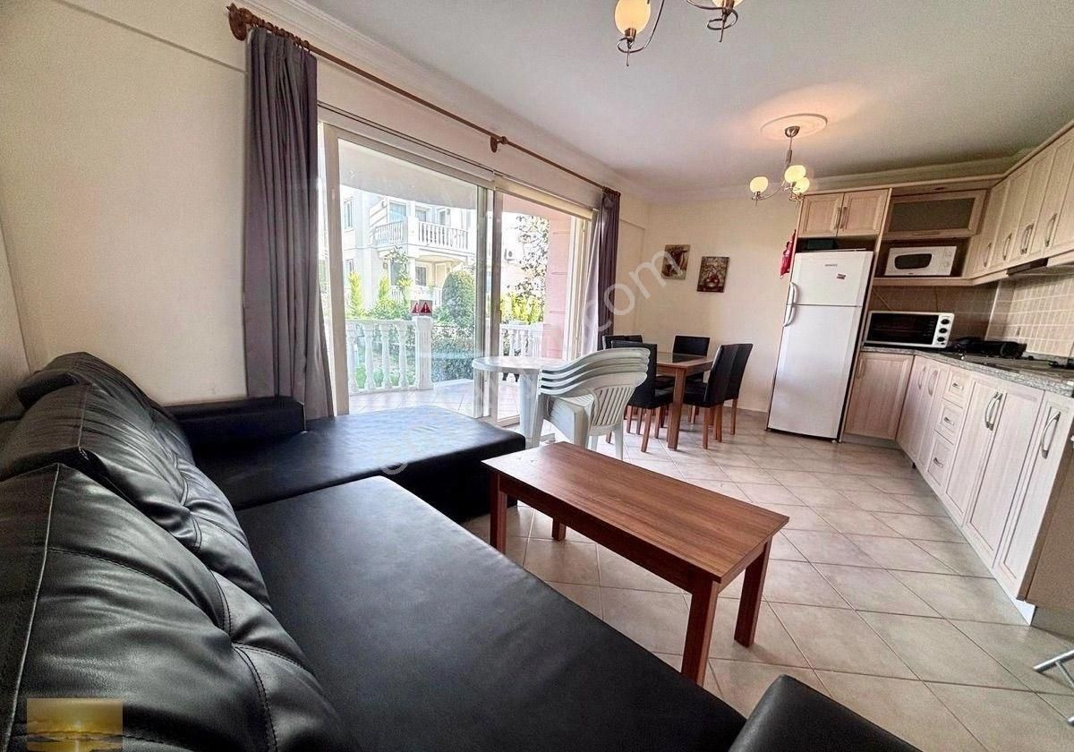 Denize Yakın Sitede Satılık Bahçeli Ev Eşyalı Daire Özel Plajlı - Görsel 4