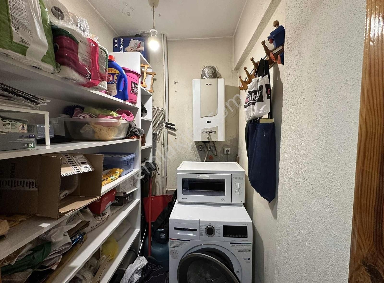 Köşe Konumlu Satılık 3+1 Daire