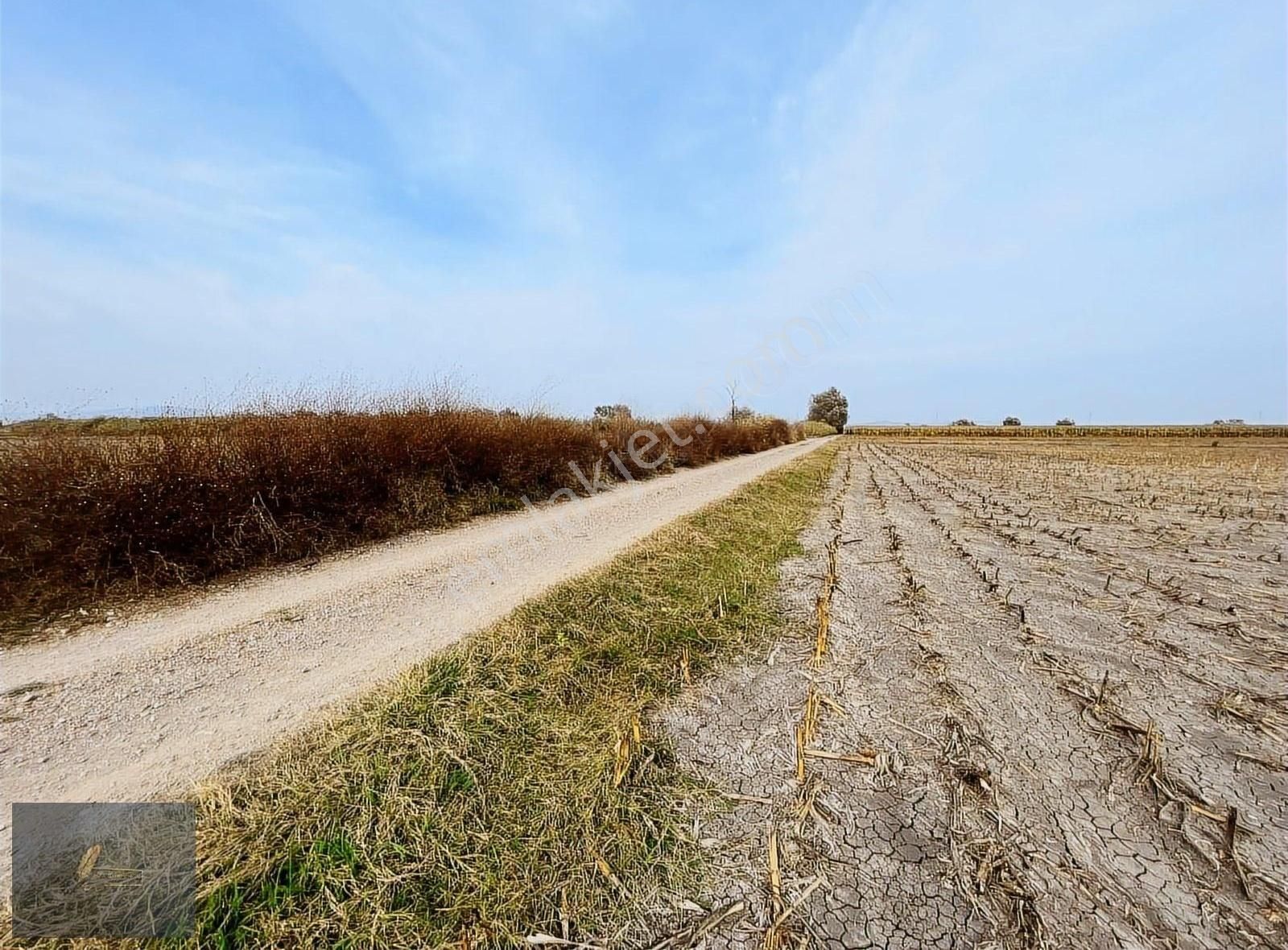 Bakırköy De Satılık Arazi - Görsel 7