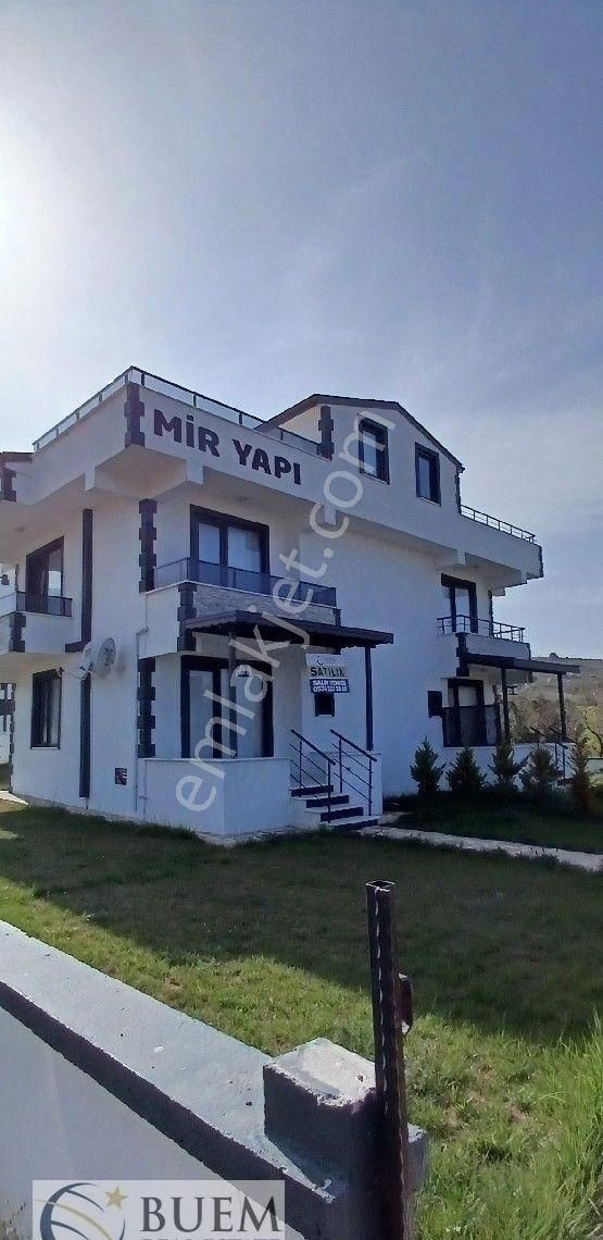 Avsa Adası Bademlıkte Özel Tasarımlı Ikız Vılla Boylesı Yok Bakmadan Alma Fırasat Daıresı