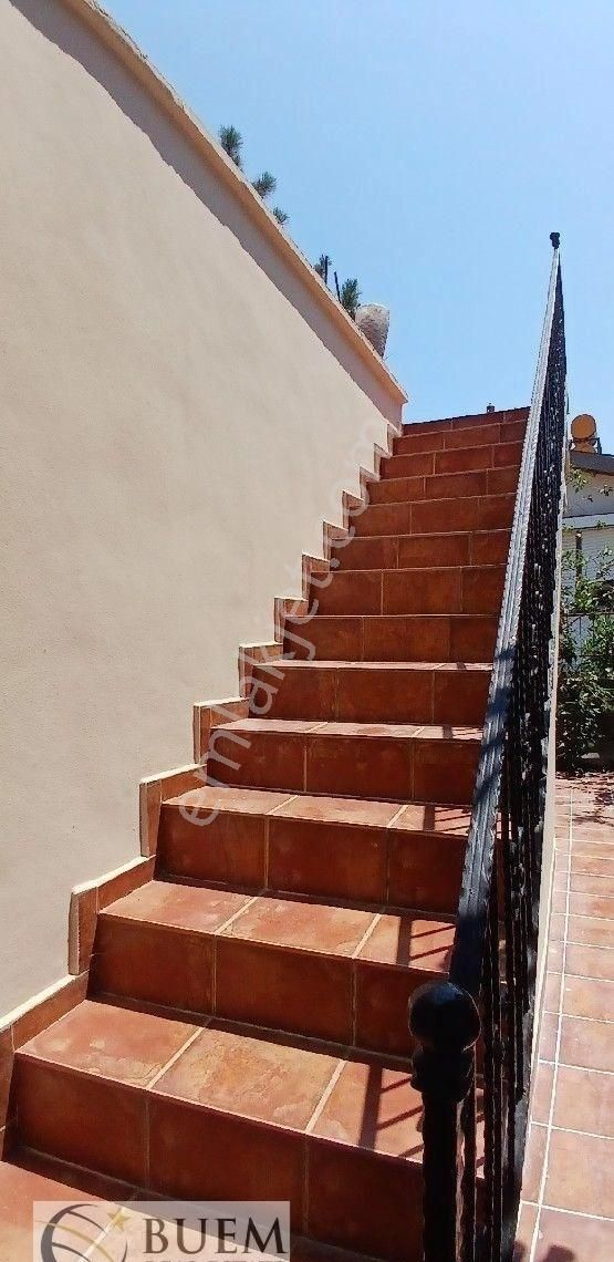 Avsa Adası Denız Mah Tek Katlı 2+1 Mustakıl Bahcelı Ev Toprak Hısselıdır - Görsel 12