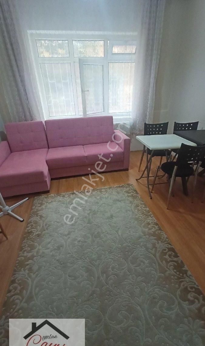 Çankaya ,cebeci ,s.bayrı Sk. Başlarında,eşyalı ,yapılı ,kombili