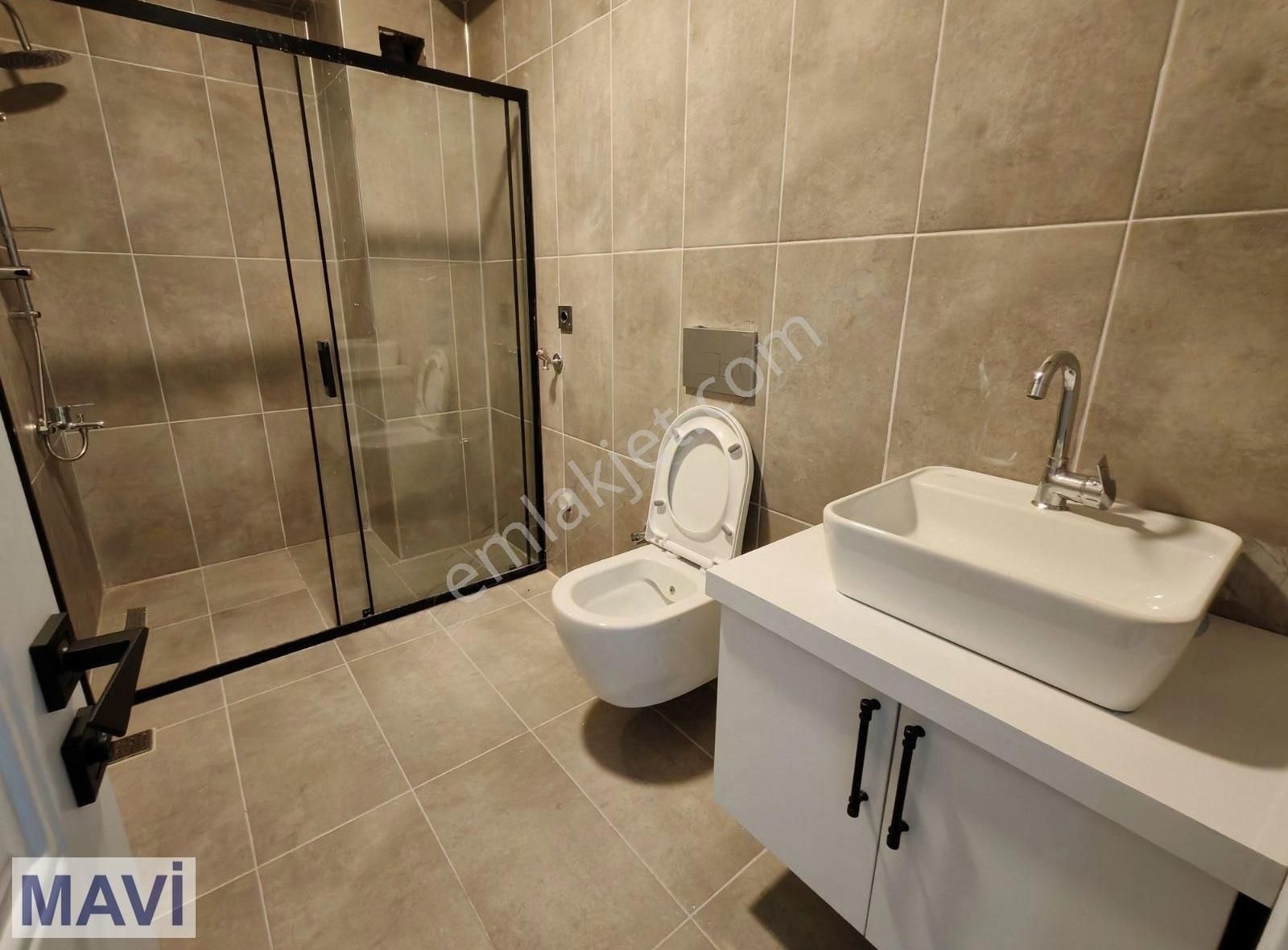 Karasu'da Havuzlu Sitede Kaliteli, Şık Tasarım, Remax Mavi - Görsel 27