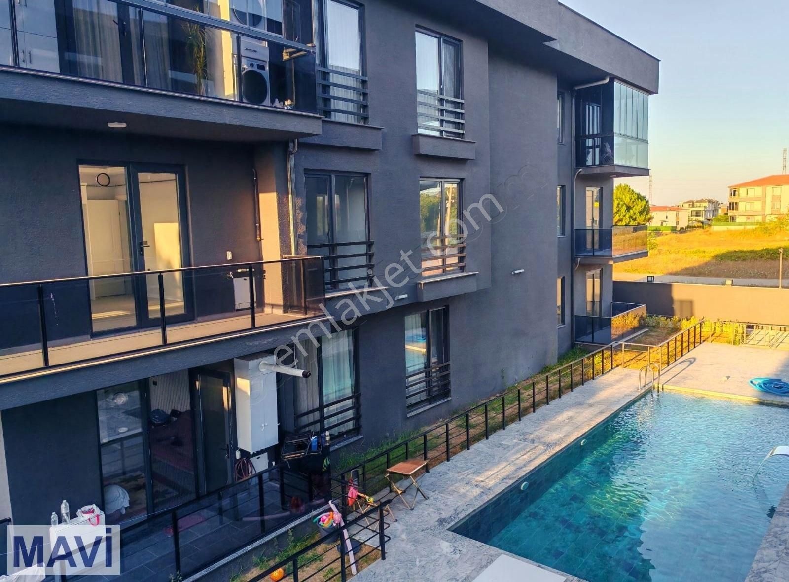 Karasu'da Havuzlu Sitede Kaliteli, Şık Tasarım, Remax Mavi - Görsel 4