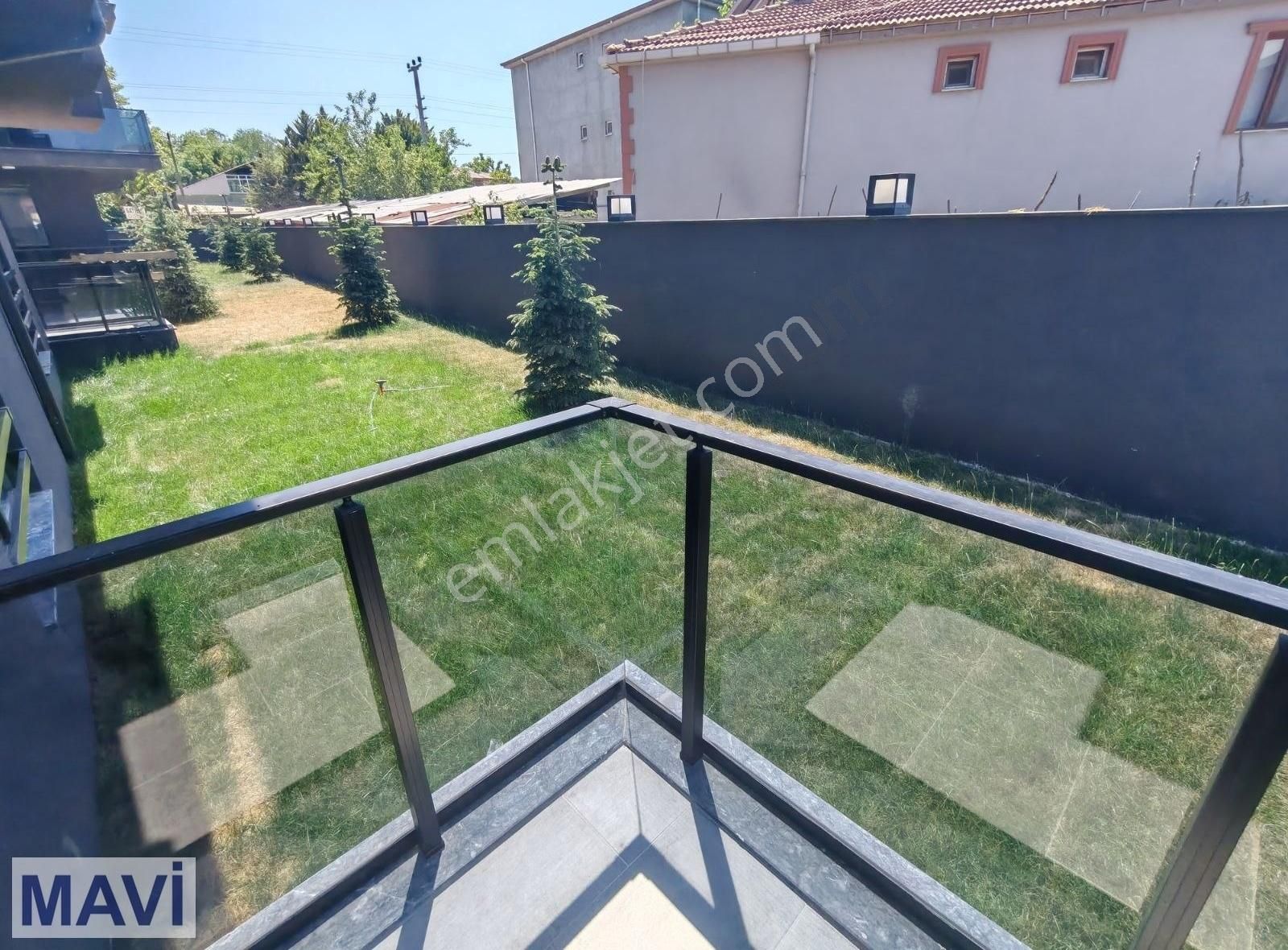 Karasu'da Havuzlu Sitede Kaliteli, Şık Tasarım, Remax Mavi - Görsel 22