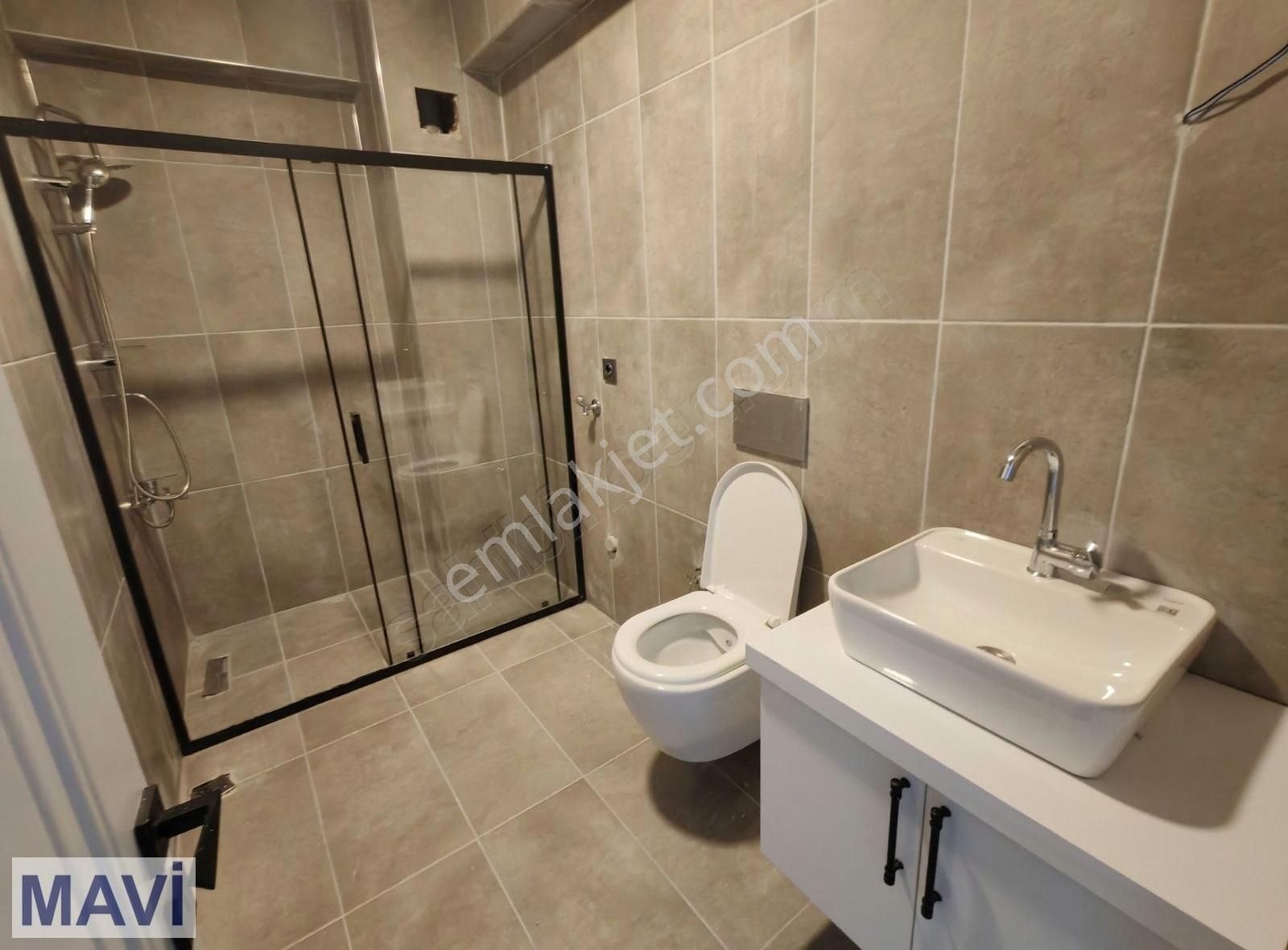 Karasu'da Havuzlu Sitede Kaliteli, Şık Tasarım, Remax Mavi - Görsel 18
