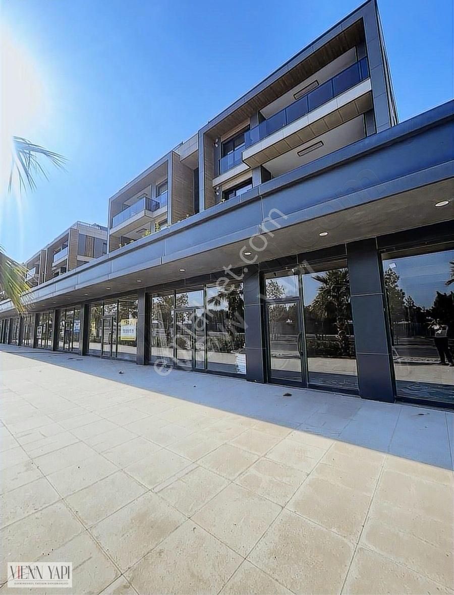Vienn'den Marina Bölgesinde Lüks Proje Altında 200 M2 Dükkan!