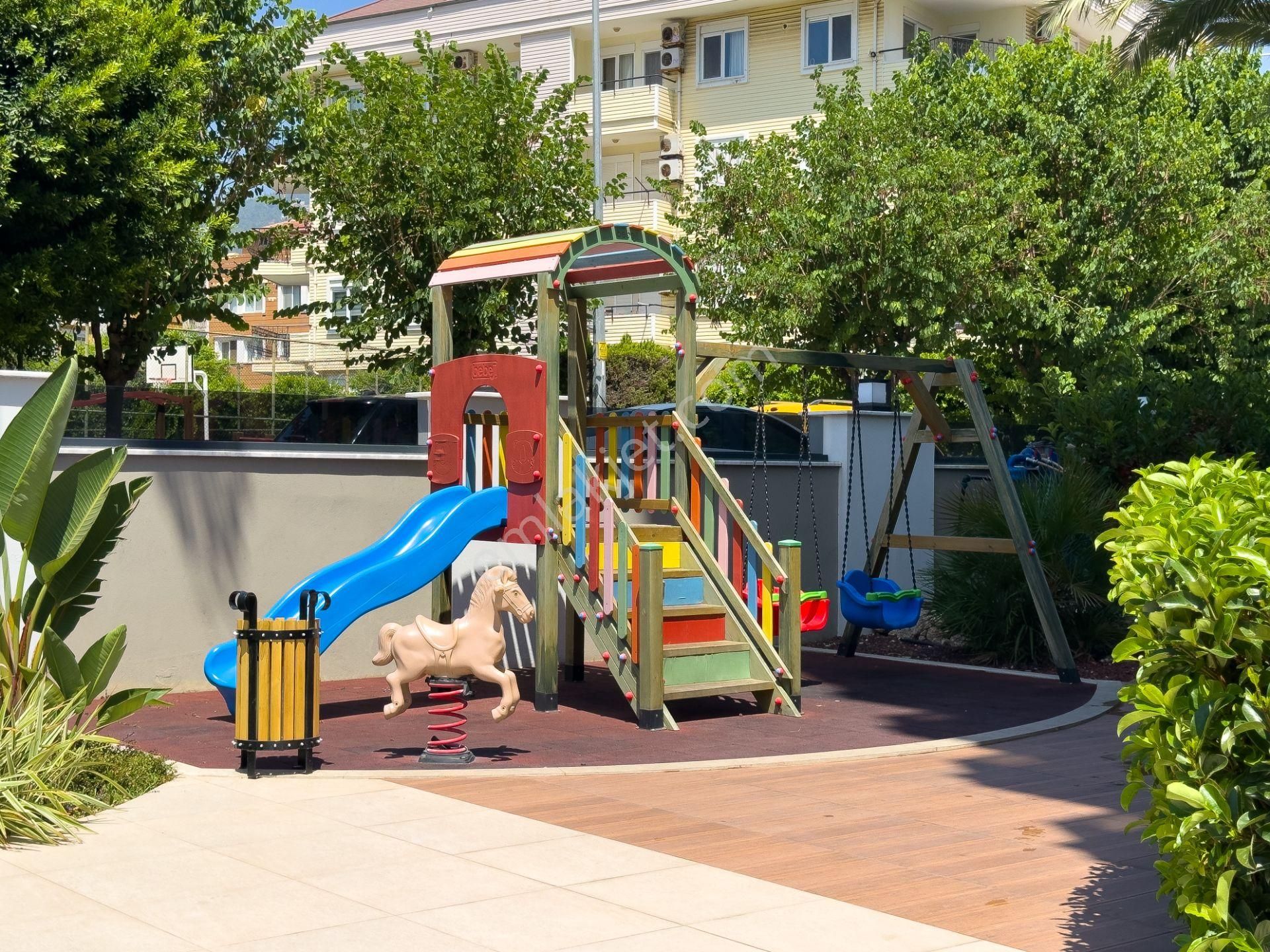 Alanya'nın Merkezinde Denize 300m Mesefade Otel Gibi Tatil Keyfi - Görsel 27